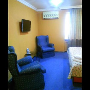 Zimmer mit Queensize-Bett